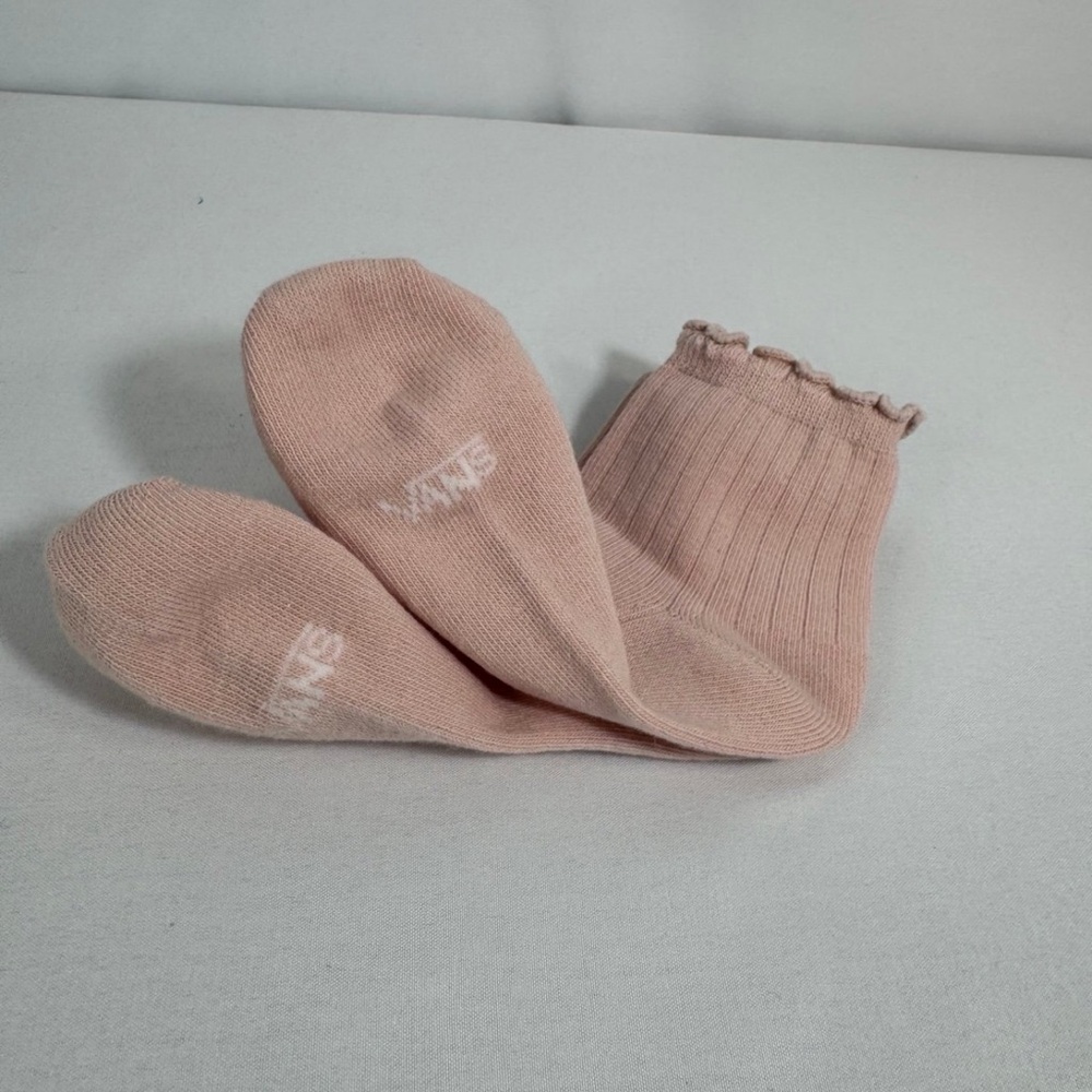 Vans Soft Pink Ruffle half Crew Socks - Picture 4 of 6